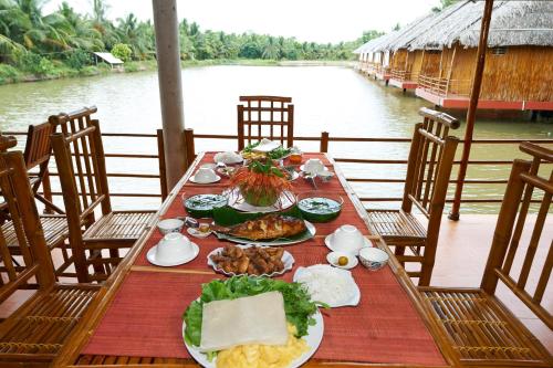 Mekong Garden Bungalows in Tra Vinh Mekong Garden Bungalows in Tra Vinh