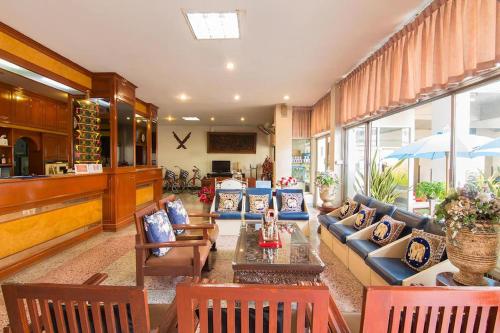 Lobby, Khelangnakorn Hotel in Lampang Lobby, Khelangnakorn Hotel in Lampang