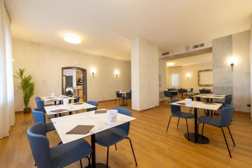 Food and beverages, Hotel Gardenia in Borgo Venezia - San Michele Food and beverages, Hotel Gardenia in Borgo Venezia - San Michele