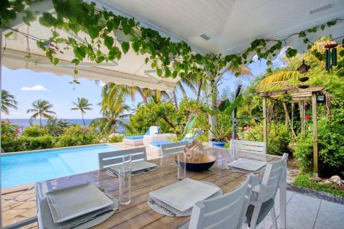 parveke/terassi, Villa en bord de mer à Saint-Pierre, 100 m² (Villa en bord de mer a Saint-Pierre, 100 m²) in Saint-Pierre parveke/terassi, Villa en bord de mer à Saint-Pierre, 100 m² (Villa en bord de mer a Saint-Pierre, 100 m²) in Saint-Pierre