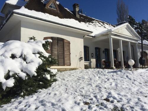 Gîte du Grand Sancerrois (Gite du Grand Sancerrois) in Jars Gîte du Grand Sancerrois (Gite du Grand Sancerrois) in Jars