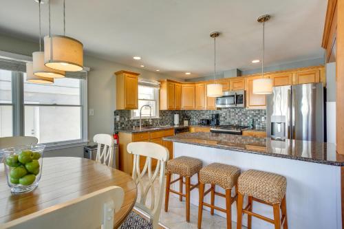 Avalon Vacation Rental with Porch and Grill! in Avalon (NJ) Avalon Vacation Rental with Porch and Grill! in Avalon (NJ)