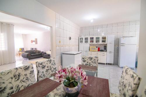 Létesítmények, Casa Charmosa com Piscina e localização Incrível (Casa Charmosa com Piscina e localizacao Incrivel) in Bandeirantes Létesítmények, Casa Charmosa com Piscina e localização Incrível (Casa Charmosa com Piscina e localizacao Incrivel) in Bandeirantes