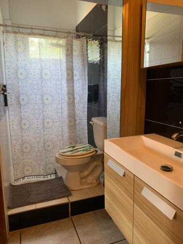 Bathroom, Appartement avec commodite 150 mts de la plage Casa el Pozo in Playa El Agua Bathroom, Appartement avec commodite 150 mts de la plage Casa el Pozo in Playa El Agua