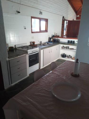 Casa Arrayan - Entorno único 20 metros del lago (Casa Arrayan - Entorno unico 20 metros del lago) near 산카를로스 데 바릴로체 공항 Casa Arrayan - Entorno único 20 metros del lago (Casa Arrayan - Entorno unico 20 metros del lago) near 산카를로스 데 바릴로체 공항