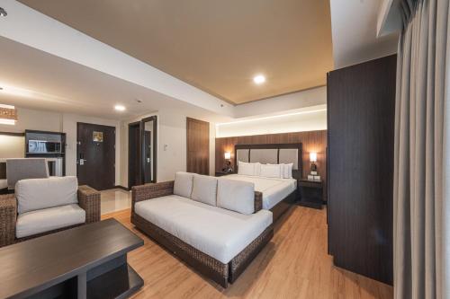Widus Hotel Clark in Angeles / Clark Widus Hotel Clark in Angeles / Clark
