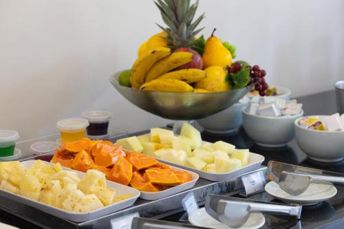 Makanan dan Minuman, Legacy Hotel Guaratinguetá - Ao lado de Aparecida -SP (Legacy Hotel Guaratingueta - Ao lado de Aparecida -SP) in Paraty Makanan dan Minuman, Legacy Hotel Guaratinguetá - Ao lado de Aparecida -SP (Legacy Hotel Guaratingueta - Ao lado de Aparecida -SP) in Paraty