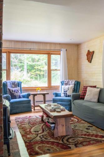Cozy Cabin in Stratton Mountain & Mount Snow 10min in Stratton (VT) Cozy Cabin in Stratton Mountain & Mount Snow 10min in Stratton (VT)