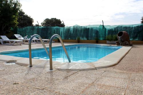 Úszómedence, Casas de Madera Los Molinos in Ossa De Montiel Úszómedence, Casas de Madera Los Molinos in Ossa De Montiel