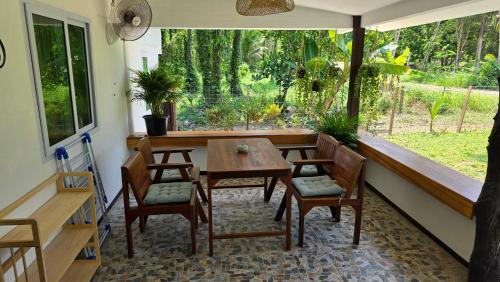 Erkély/terasz, Gecko House Koh Kood in Klong Hin Öböl Erkély/terasz, Gecko House Koh Kood in Klong Hin Öböl