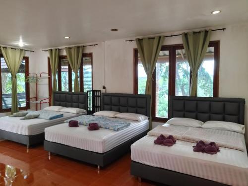 ภูริรักษ์ โฮมสเตย์ in Ban Ta Khun ภูริรักษ์ โฮมสเตย์ in Ban Ta Khun