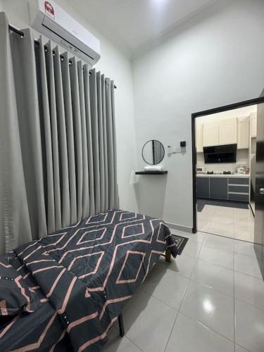 Hazzani Homestay KLIA near Mitsui Outlet Park Klia Sepang Hazzani Homestay KLIA near Mitsui Outlet Park Klia Sepang