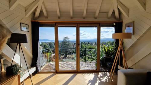 Вид, Attic Apartement - Penthouse 2 Bedrooms in Крісьєр Вид, Attic Apartement - Penthouse 2 Bedrooms in Крісьєр