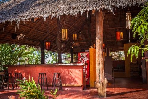 Restaurant, Lanta Pearl Beach Resort in Koh Lanta Restaurant, Lanta Pearl Beach Resort in Koh Lanta
