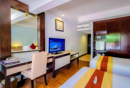 Patong Resort Hotel8