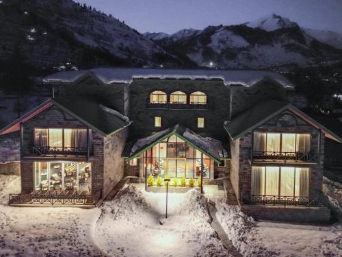 Nivasana Manali - A Luxury Boutique Hotel in Bahang Nivasana Manali - A Luxury Boutique Hotel in Bahang
