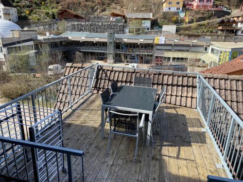 شرفة/ تراس, Self-check-in zentrale Fewos in Triberg - Nah am Wasserfall - in Triberg Town Center شرفة/ تراس, Self-check-in zentrale Fewos in Triberg - Nah am Wasserfall - in Triberg Town Center