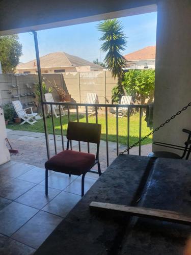 Ludinz guest house near Cape Town International Airport Ludinz guest house near Cape Town International Airport
