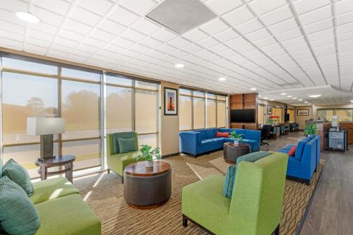 Comfort Suites Brunswick in 布倫瑞克(GA) Comfort Suites Brunswick in 布倫瑞克(GA)