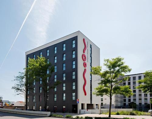 Exterior view, Moov Hotel Porto Norte in Senhora Da Hora Exterior view, Moov Hotel Porto Norte in Senhora Da Hora