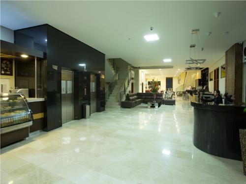 Lobby, Hotel Dorado La 70 in Medellín Lobby, Hotel Dorado La 70 in Medellín