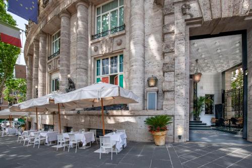 Restaurant, Grand Hotel Palace Rome in Via Veneto Restaurant, Grand Hotel Palace Rome in Via Veneto