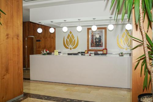 Vestíbulo, Prestige Hotel & Spa in Tetouan Vestíbulo, Prestige Hotel & Spa in Tetouan