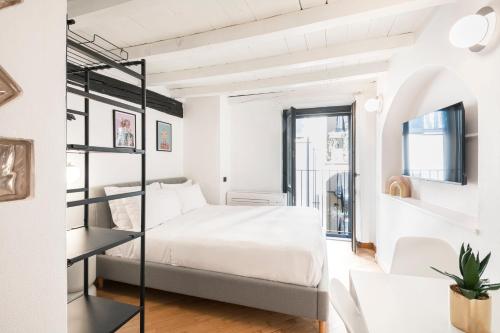 RELSTAY - Moscova - Central Studio