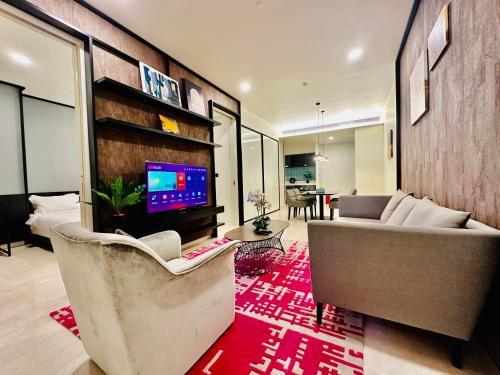 Shared lounge/TV area, Tropicana The Residence By Klcc near Suria KLCC Shared lounge/TV area, Tropicana The Residence By Klcc near Suria KLCC