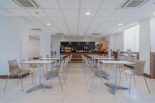 Food and beverages, City Express by Marriott Querétaro Juríca in Jurica Food and beverages, City Express by Marriott Querétaro Juríca in Jurica