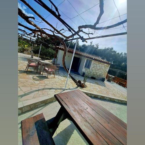 ANDRIA in Peristerona ANDRIA in Peristerona