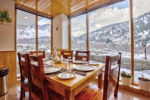 Restaurant, La Aero Resort - Manali in Palchan Restaurant, La Aero Resort - Manali in Palchan