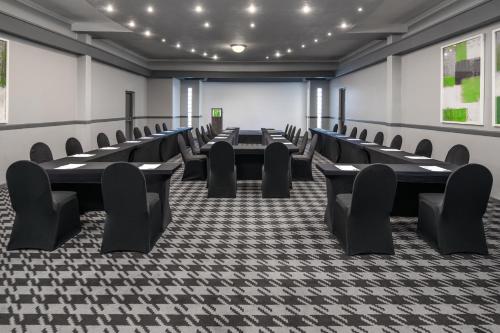 会议室/宴会厅, 约翰内斯堡机场假日酒店 (Holiday Inn Johannesburg Airport) in 约翰内斯堡 会议室/宴会厅, 约翰内斯堡机场假日酒店 (Holiday Inn Johannesburg Airport) in 约翰内斯堡