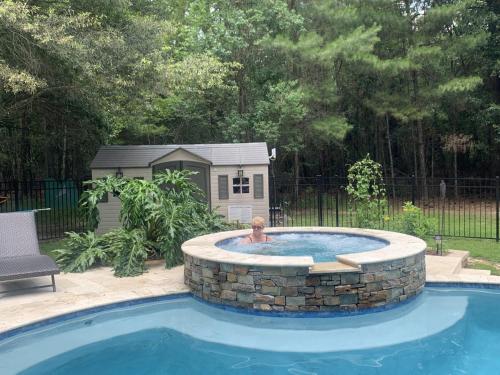 The Meadow Cabin in Harahan (LA) The Meadow Cabin in Harahan (LA)