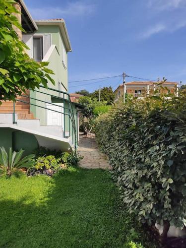 Villa in Skafidia overlooking the Ionian Sea in สคาฟีเดีย Villa in Skafidia overlooking the Ionian Sea in สคาฟีเดีย