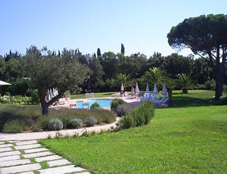 This photo about Hotel Villa Les Rosiers shared on HyHotel.com