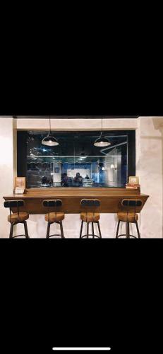 레스토랑, 더 펍 호텔 (The Pub Hotel) in 수빅 (잠발레스) 레스토랑, 더 펍 호텔 (The Pub Hotel) in 수빅 (잠발레스)