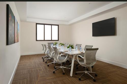 غرفة الاجتماعات/الاحتفالات, Hilton Garden Inn La Romana in لارومانا غرفة الاجتماعات/الاحتفالات, Hilton Garden Inn La Romana in لارومانا