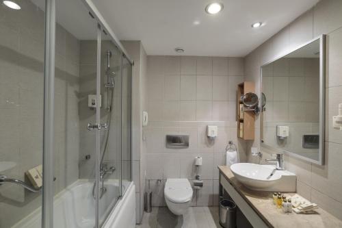 This photo about Sunis Kumkoy Beach Resort Hotel & Spa shared on HyHotel.com