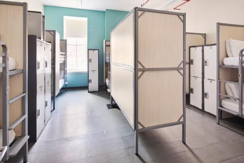 HI New York City Hostel in New York (NY) HI New York City Hostel in New York (NY)