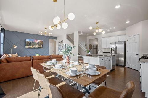 NEW! Family-friendly Home with Pool Table, King Beds in Windsor (CO) NEW! Family-friendly Home with Pool Table, King Beds in Windsor (CO)