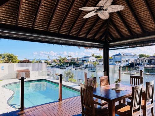 Waterfront Haven Balinese Villa at Bundall in Bundall Waterfront Haven Balinese Villa at Bundall in Bundall