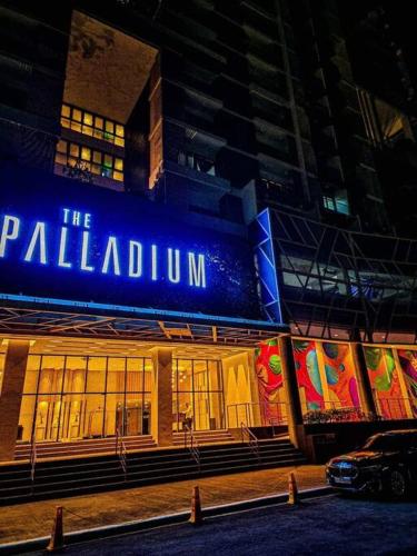 Luxurious 1Bedroom + Maidsroom @Palladium#22