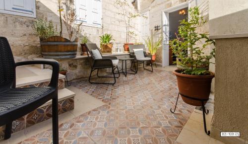 Balkon/teras, Alexandra House in Nazareth Balkon/teras, Alexandra House in Nazareth