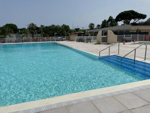 Mobilhom tout confort in Frejus Mobilhom tout confort in Frejus