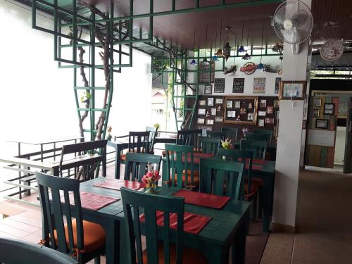 Restaurant, Bhundhari Chaweng Beach Resort Koh Samui in Koh Samui Restaurant, Bhundhari Chaweng Beach Resort Koh Samui in Koh Samui