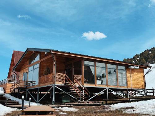 Restaurante, ALTO Cabins in Tash-Tyube Restaurante, ALTO Cabins in Tash-Tyube