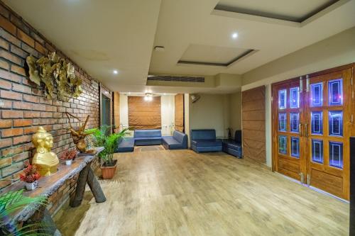 Hotel Parnil Residency in Guwahati Hotel Parnil Residency in Guwahati