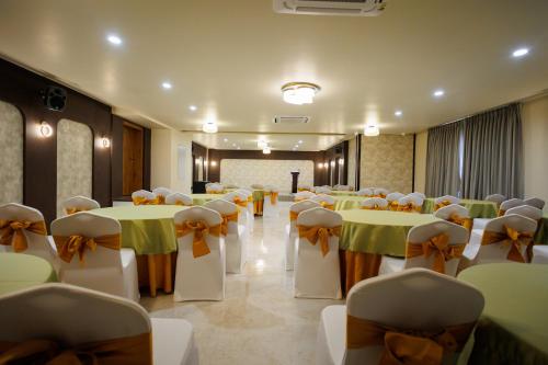 宴会場, AJ GRAND ELITE HOTEL in マンガロール 宴会場, AJ GRAND ELITE HOTEL in マンガロール