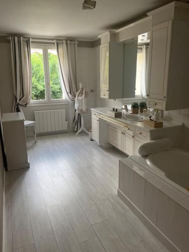 Maison Hermitage Campagne Chic - Vexin in Aincourt Maison Hermitage Campagne Chic - Vexin in Aincourt